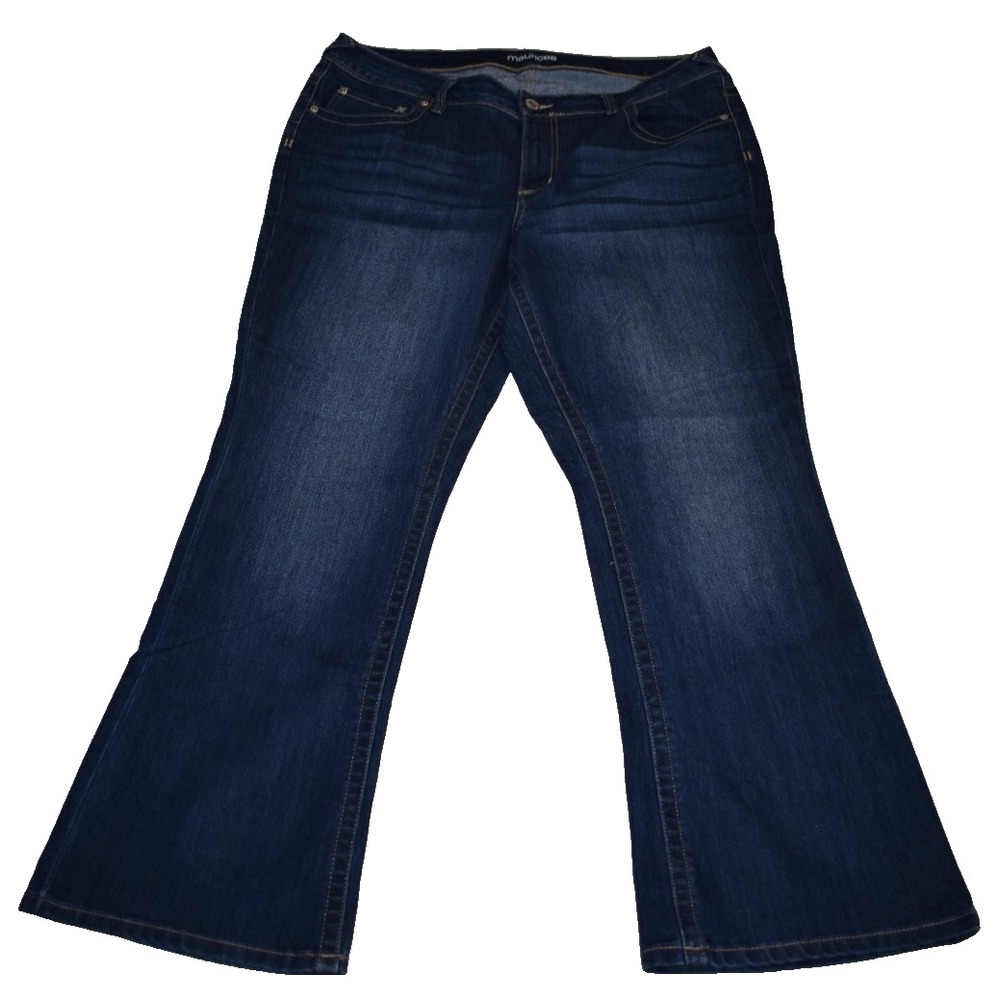 Maurices Jeans Womens 18W Short Blue Bootcut Stretch Embroidered Pockets Denim